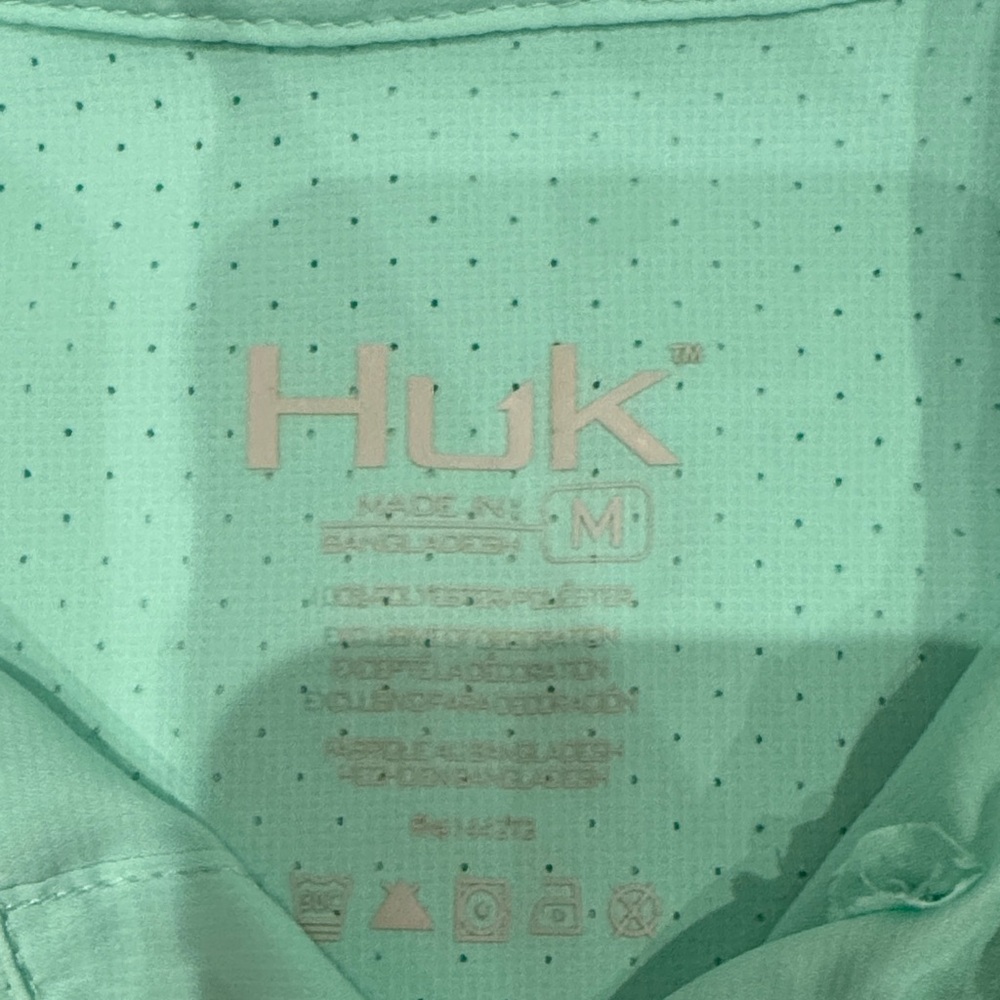 Huk Men's Light Green Button Down Shirt - Picture 2 of 7
